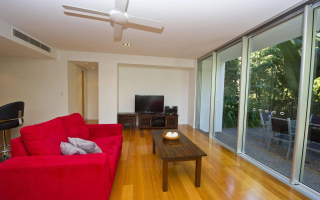 Maggies Beachfront Apartments