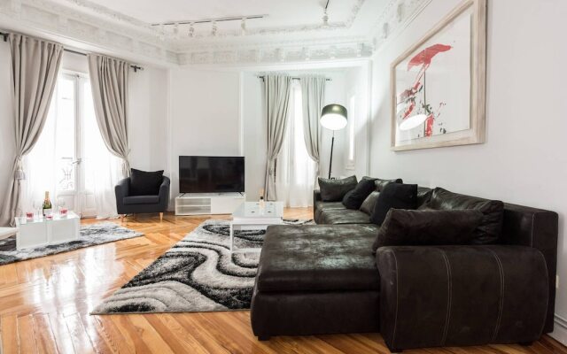 M&F GRAN VÍA 6 Apartamento