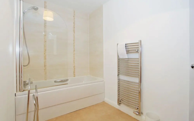 Orange Apartments-Kepplestone