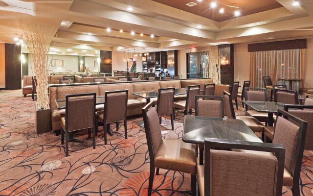 Holiday Inn Hotel & Suites Tulsa South by IHG