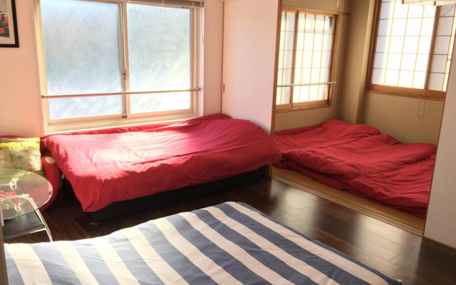 レオ小岩 301号室