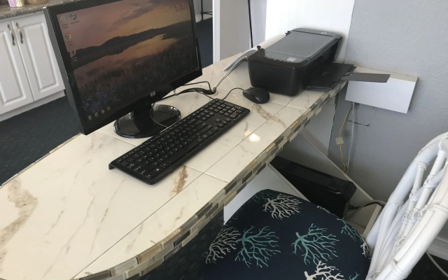 Shoreline Island Resort - Exclusively Adult