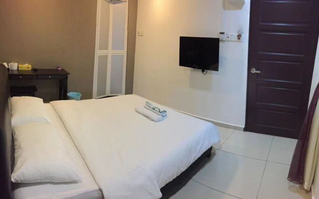 OYO 90019 Homestay Muar