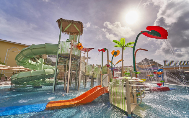 Bahia Principe Luxury Esmeralda - All Inclusive - Newly Renovated