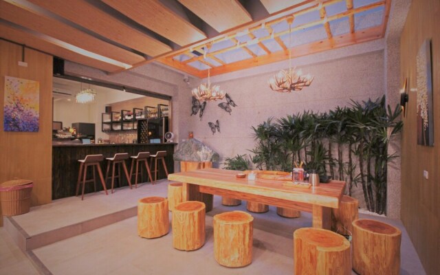Guan Ping House