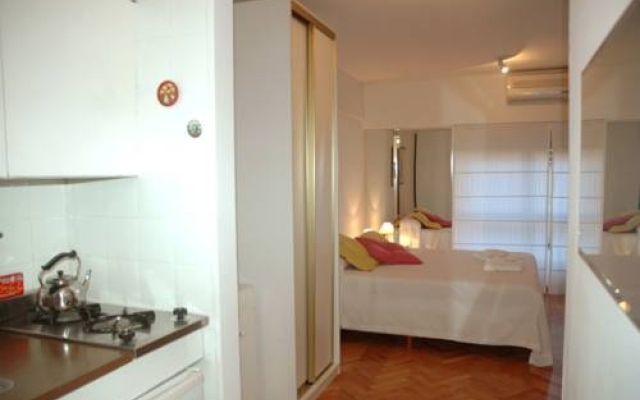 Suipacha Apartment 963
