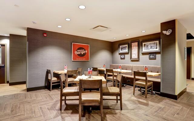 Holiday Inn Mississauga Toronto West by IHG