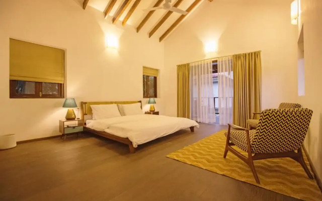 Salt by Hireavilla - 4BR w Heated Pool in Siolim