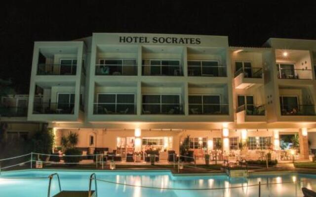 Socrates Plaza Hotel