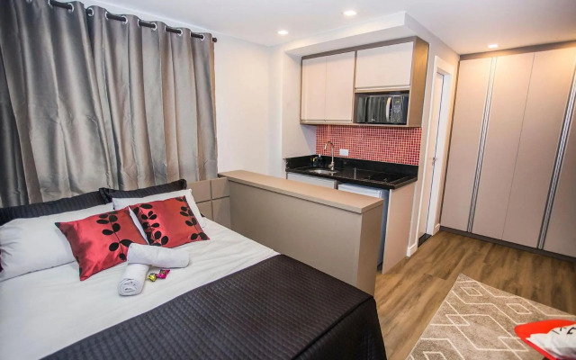 Studio no Centro de Curitiba - ALL1119