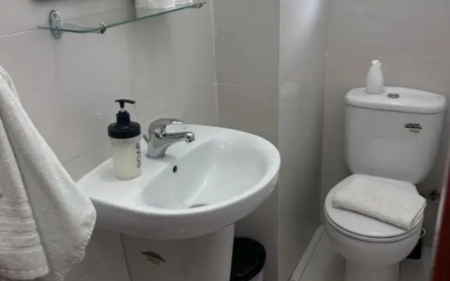 Alex Residence 103