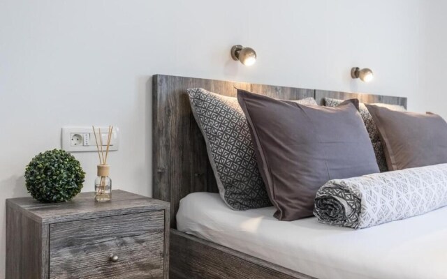 Apinelo Port Rooms