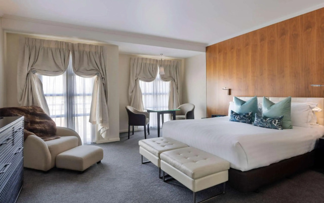 Sofitel Queenstown Hotel & Spa