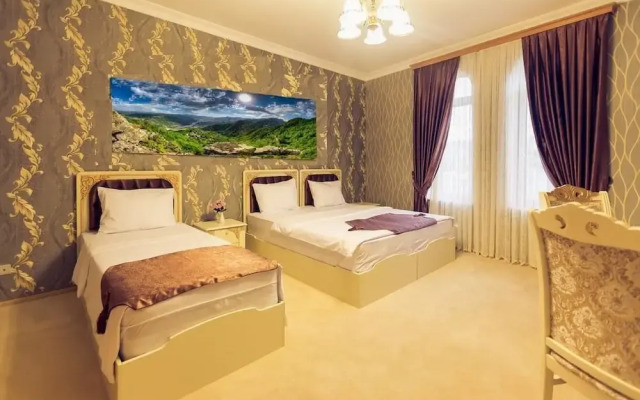 Iva Old City Hotel