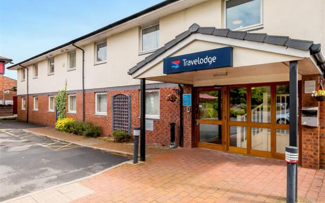 Travelodge Oldham