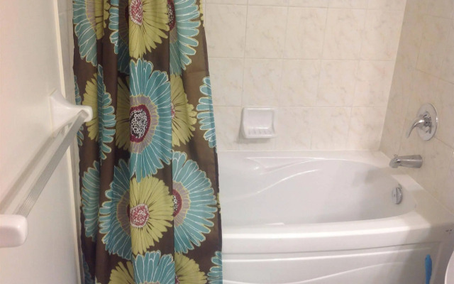 Oxford Furnished Apartments, Mississauga