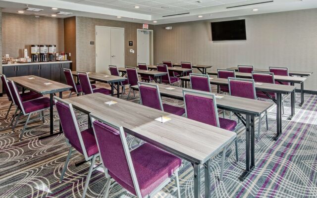 Hampton Inn Fresno Airport