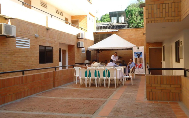 Apartahotel Los Cerezos