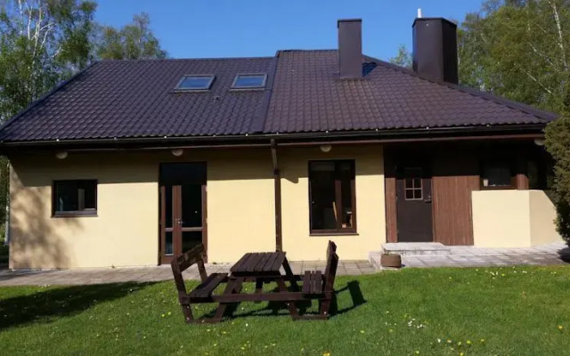 Sõstra Guest House