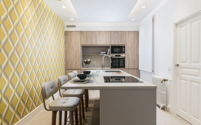 Home Club Alcala Apartments