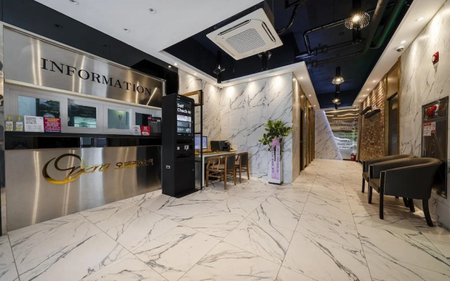 Tongyeong Hotel Opera