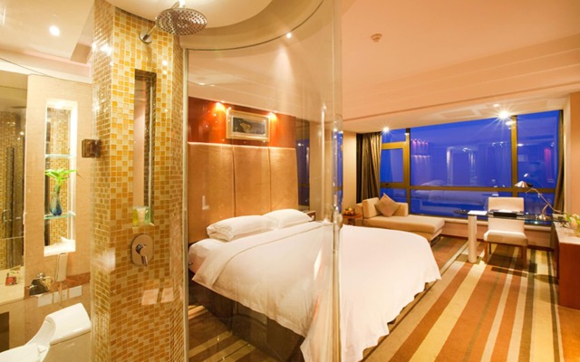 Bayshore Hotel Dalian