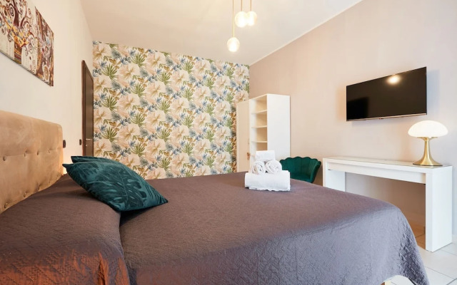 Vicky s Luxury Guesthouse by Napoliapartments