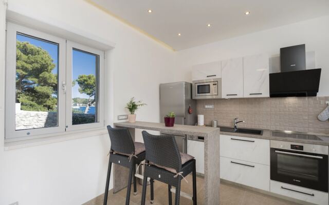 Beach Residences Caroline