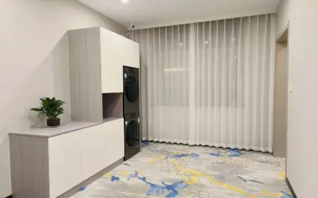 Xiguo Hotel (Huiyou Plaza Branch, Aowei Road, Xiong'an New Area)