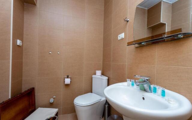 Cozy 2 Bedroom Apartment In The Center of Tbilisi