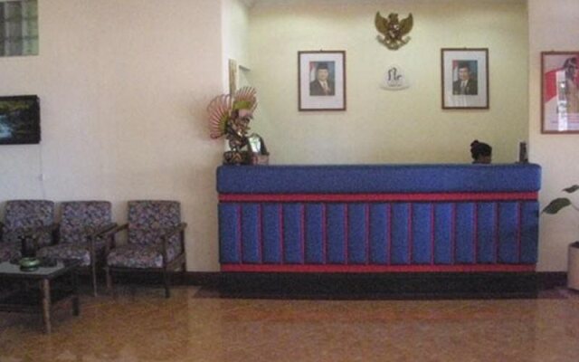 Hotel Nitour Inn