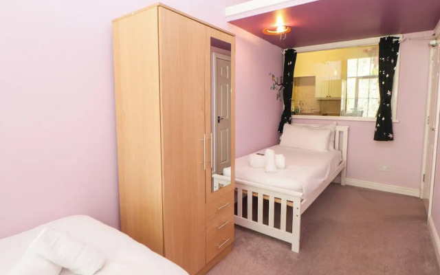 Wye Apartment, Litton Mill
