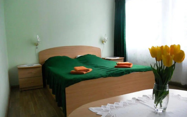 Hotel Elīna