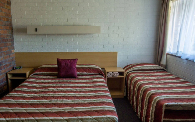 Arabella Motor Inn (formerly South Tweed Motor Inn)