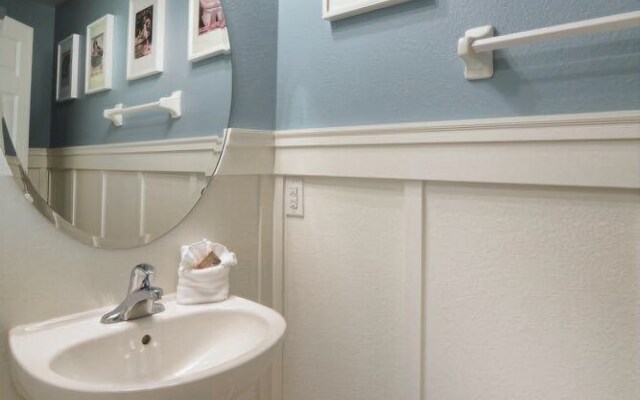 Veranda Palms 2647 - Four Bedroom Villa with Private Pool