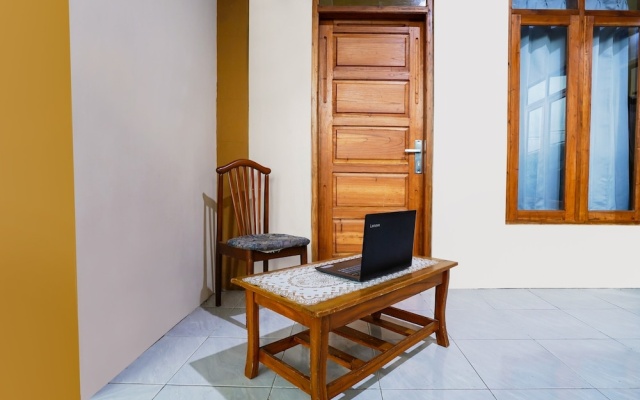 OYO Homes 91008 Eco Tourism Desa Cibodas Babakan Gentong 1 Syariah – Guest Rooms – Lembang