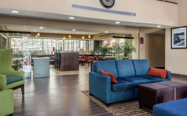 Comfort Inn & Suites Perry National Fairgrounds Area