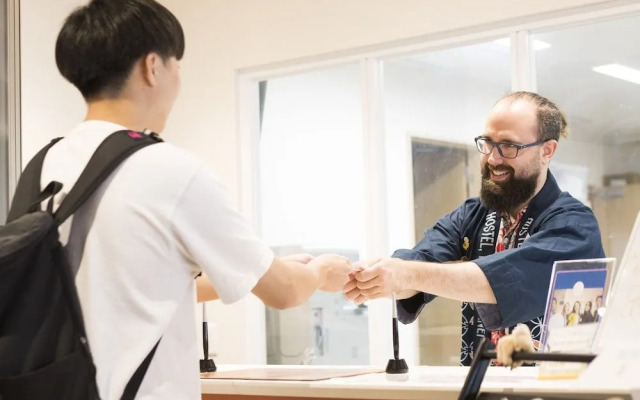 Wild Cherry Blossom Hostel Tokyo Koganei