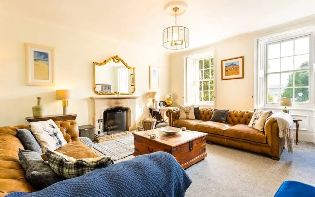 Old Kilmun House