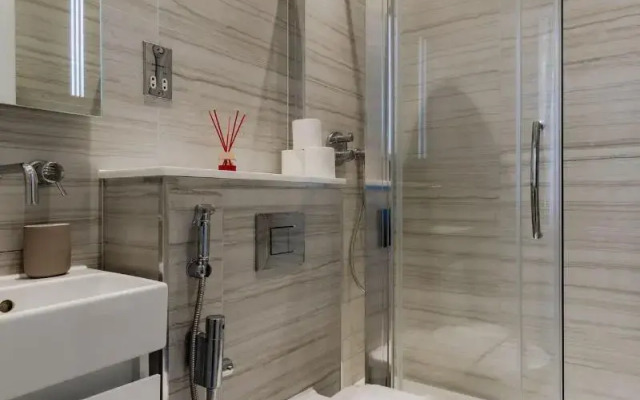 Kensington Court By Capital