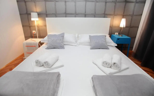 Apartment Happy Dreams