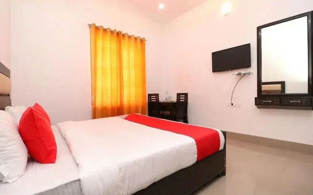 Hotel Roopmahal & Restaurant by OYO Rooms
