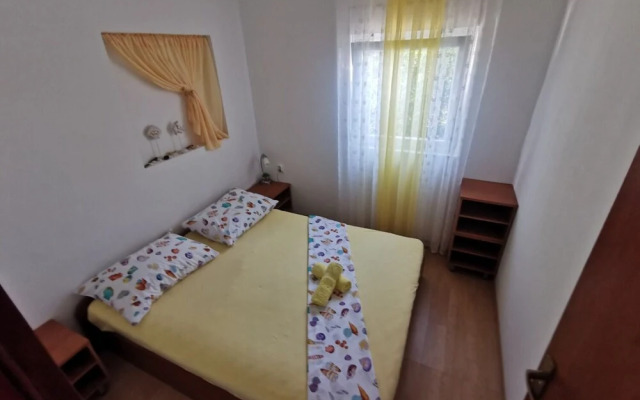 Goran - Close to the sea & Parking Space - A1