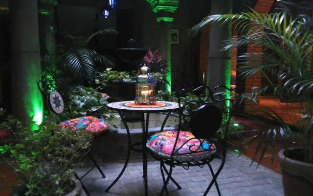 Mex Suites Casa Azul B&B