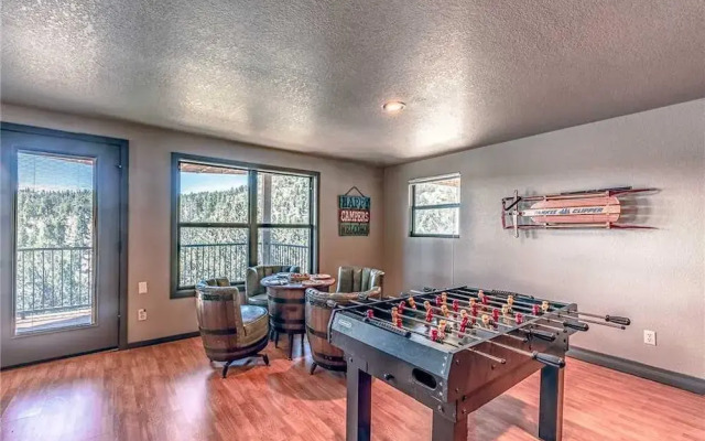 Altitude Adjustment - Three Bedroom Cabin