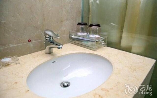 Yihua Hotel - Yichang