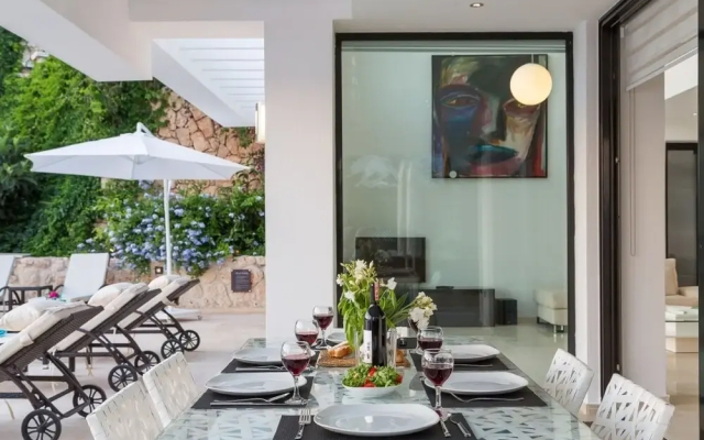 Villa Afsana by Akdenizvillam