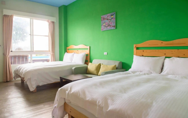 Country Lane Hostel