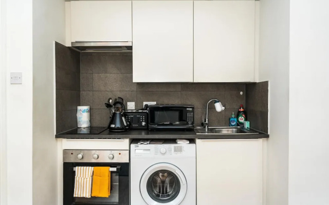 Super 1BD Flat Minutes From Kings Cross Station!