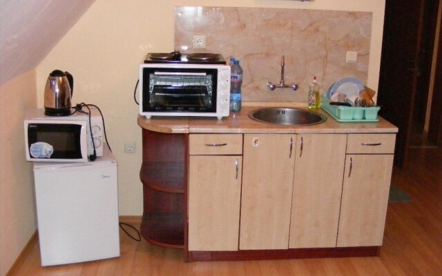 Guest Rooms in House Zora